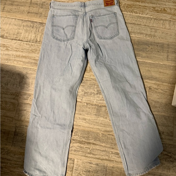 Levi's Women's Light Blue low pro straight Leg Jeans - Picture 4 of 4